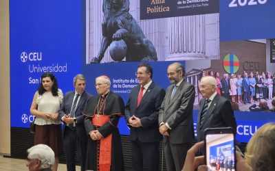 Miembros de Argumentos y Razones asisten a la entrega de premios a Marcelo Gullo del Aula Politica del Instituto CEU de Estudios de la Democracia